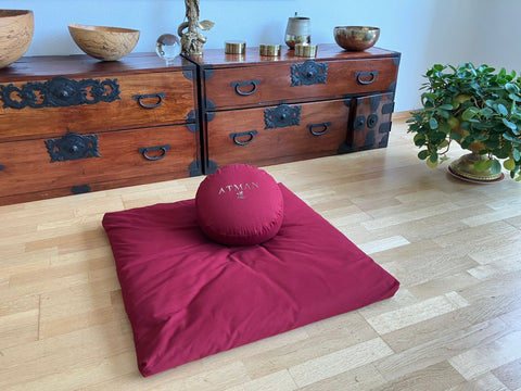 ATMAN Meditationskissen & Zabuton – Deine Einladung in die Stille
